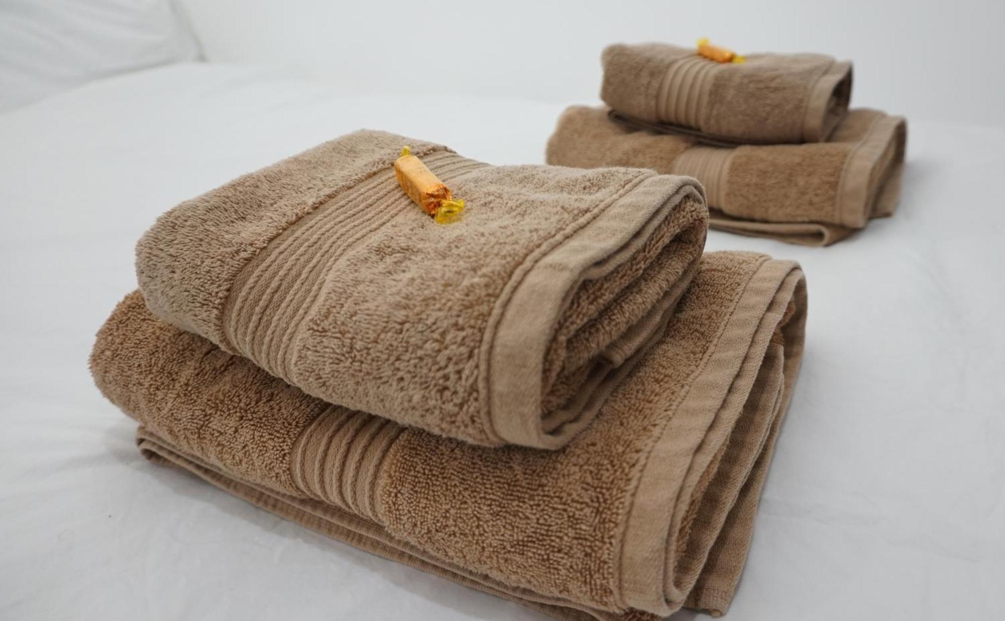 Beautiful London Home Sleeps 6, 2 Minutes To Metro מראה חיצוני תמונה